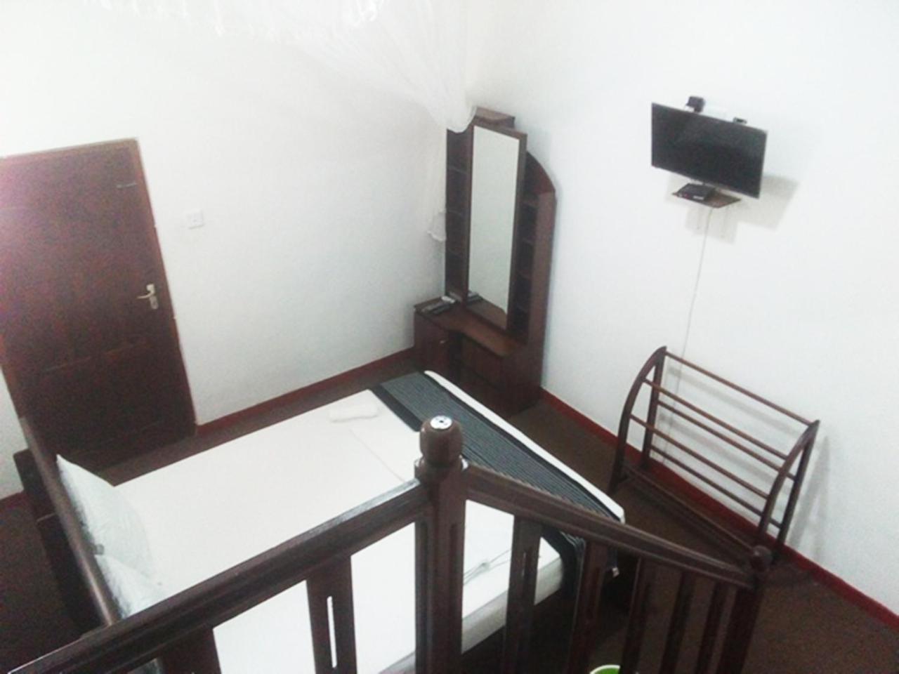 Ella Gate Resort Kumbalwela Exterior photo